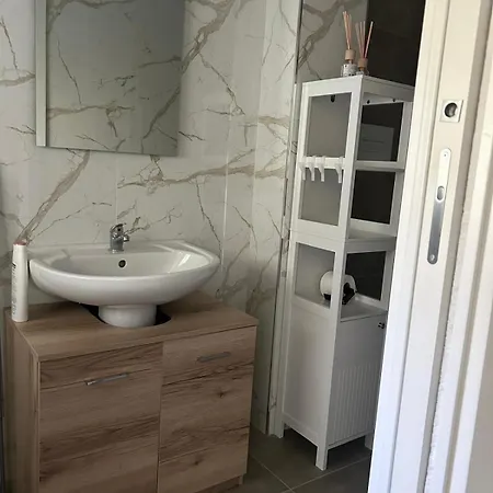 Giardini Reali Apartment *